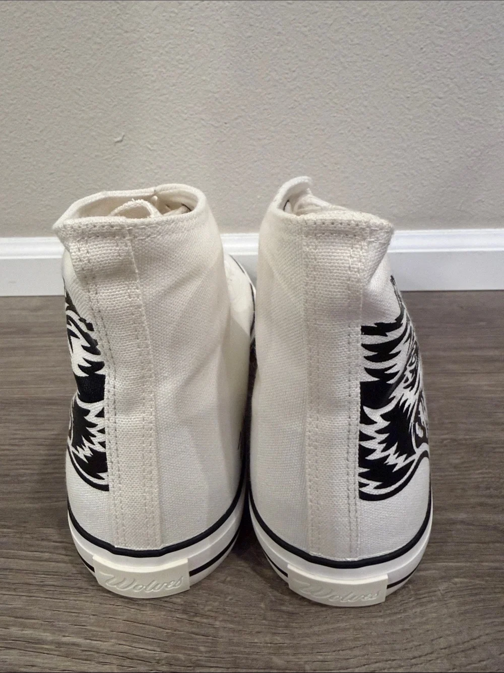 Darc Sport High Top W1 Dios Wolves Forever Off White Men’s Size 13